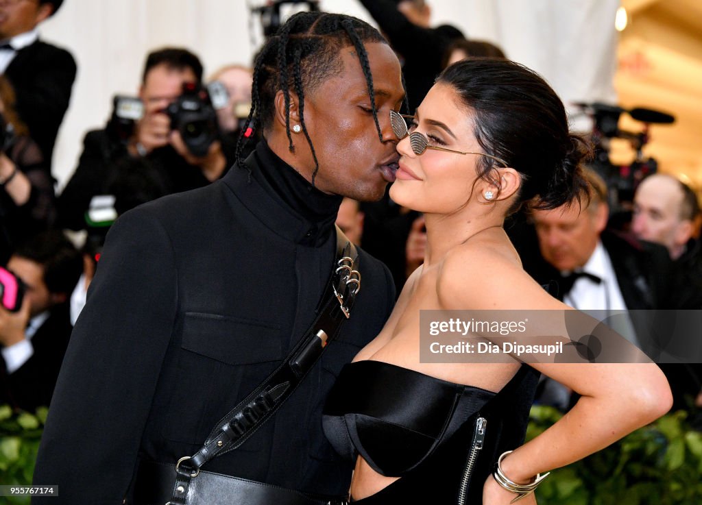 Heavenly Bodies: Fashion & The Catholic Imagination Costume Institute Gala