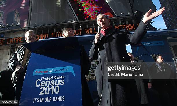 New York City Mayor Michael Bloomberg , U.S. Secretary of Commerce Gary Locke and U.S. Census Bureau Director Robert Groves answer questions during...