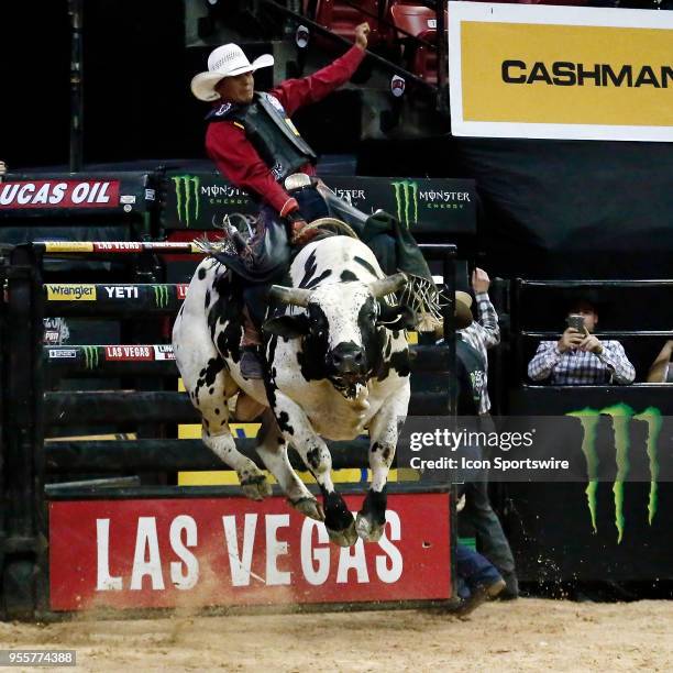 Justin Rucker Rodeo California 661 Mack Rides Stock Photos, High-Res Pictures, and Images - Getty Images