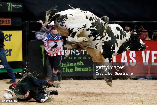 Justin's First Bull Ride Justin Granger Photos and Premium High Res Pictures - Getty Images