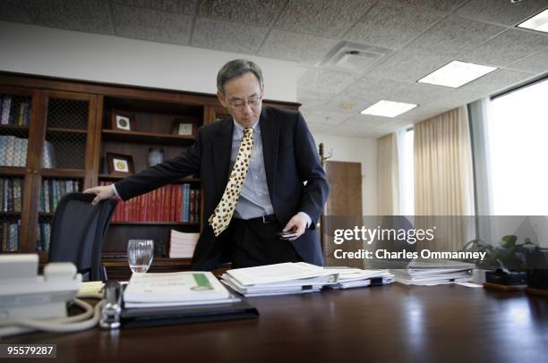 Secretary of Energy Steven Chu at the Department of Energy June 1, 2009 in Washington, DC.