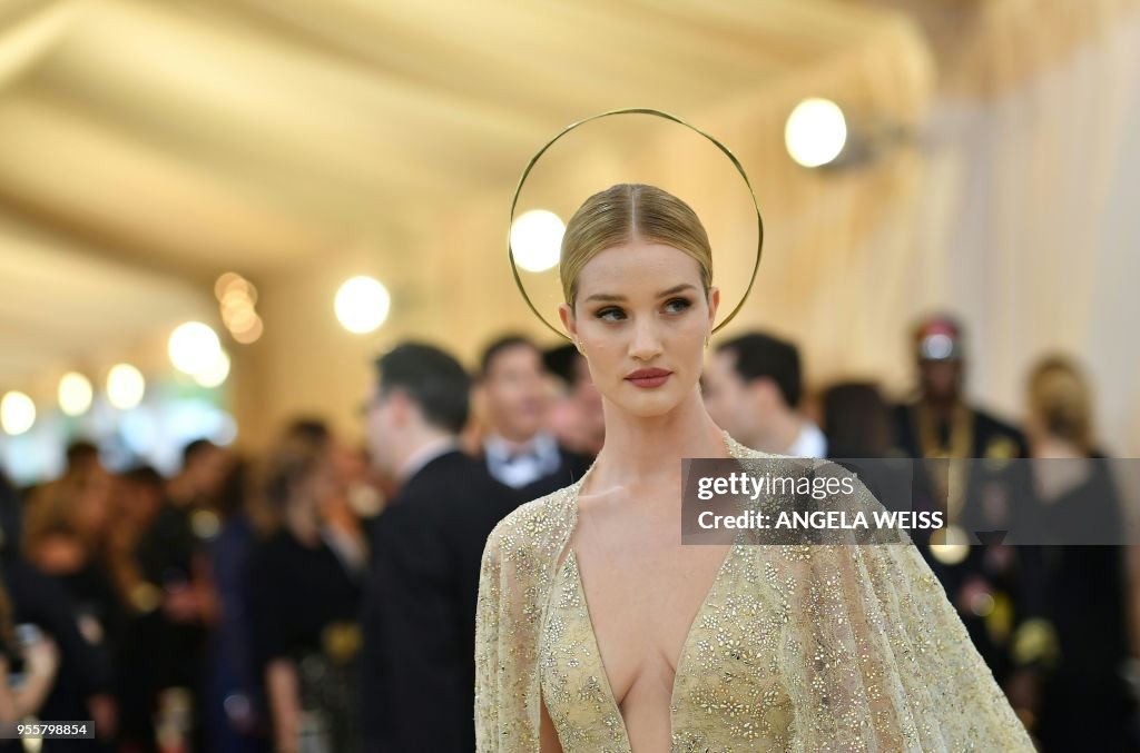 US-ENTERTAINMENT-FASHION-METGALA