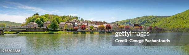 montherme village panorama, france - meuse river stockfoto's en -beelden