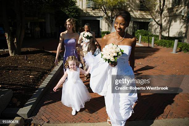 bride and wedding party - reston stock pictures, royalty-free photos & images