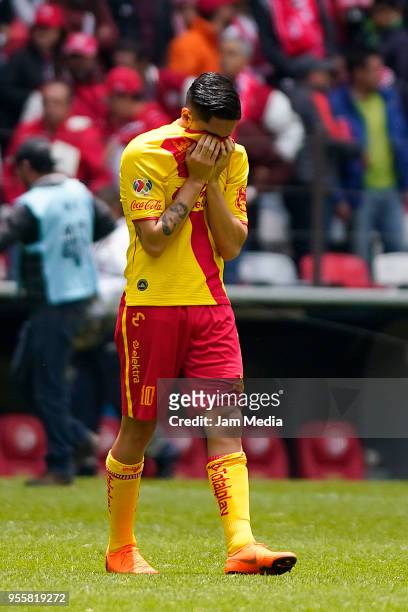 Diego Valdez of Morelia looks dejected during the quarter finals second leg match between Toluca and Morelia as part of the Torneo Clausura 2018 Liga...