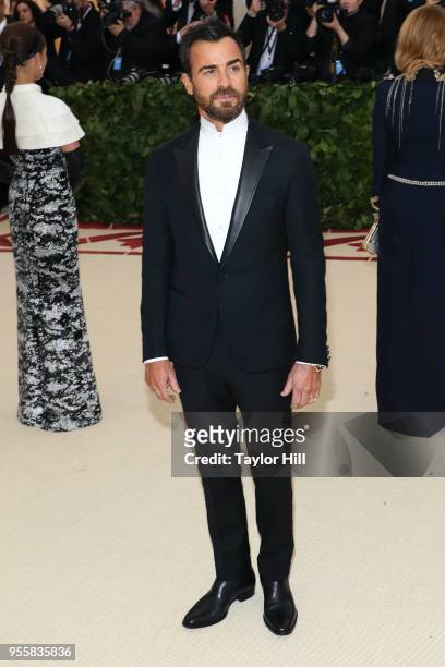Justin Theroux attends "Heavenly Bodies: Fashion & the Catholic Imagination", the 2018 Costume Institute Benefit at Metropolitan Museum of Art on May...