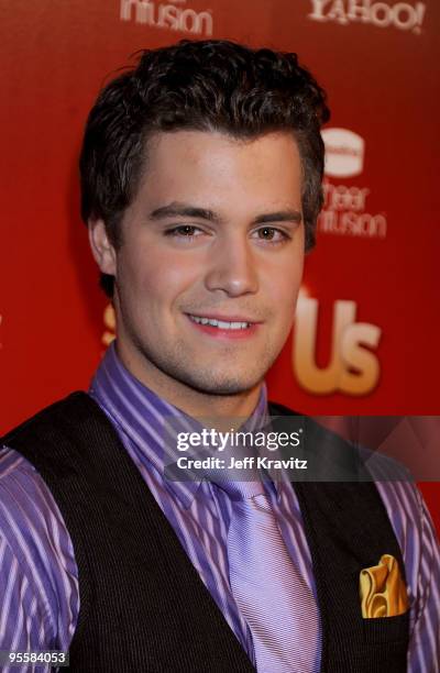 Levi Johnson arrives at US Weekly's Hot Hollywood 2009 party at Voyeur on November 18, 2009 in West Hollywood, California.