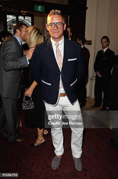 Giles Deacon arrives for the GQ Men of the Year awards at The Royal Opera House on September 8, 2009 in London, England.