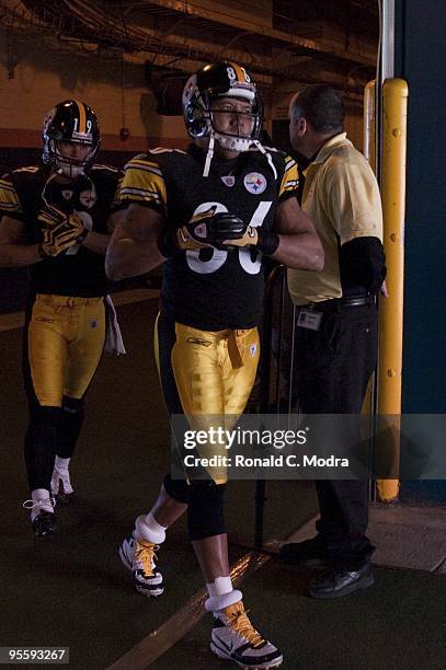 Hines Ward of the Pittsburgh Steelers walks out to the field before a NFL game against the Miami Dolphins at Land Shark Stadium on January 3, 2010 in...