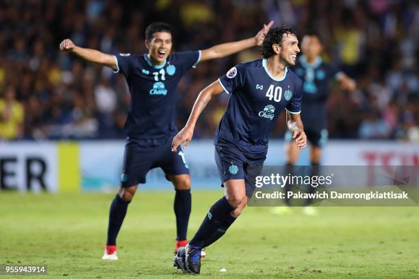 Diogo of Buriram United celebrates scoring his side's second goal from a free kick during the AFC Champions League Round of 16 first leg match...