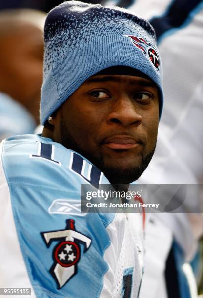 Vince Young of the Tennessee Titans plays against the Seattle Seahawks at Qwest Field on January 3, 2010 in Seattle, Washington.