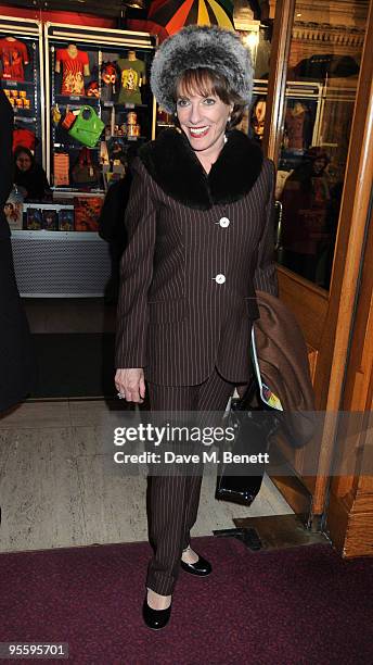 Television presenter Esther Rantzen arrives at Cirque du Soleil's Varekai gala opening night at the Royal Albert Hall January 5, 2009 in London,...