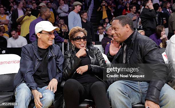 Jimmy Iovine, Mary J. Blige and Martin Kendu Isaacs attend a game between the Houston Rockets and the Los Angeles Lakers at Staples Center on January...