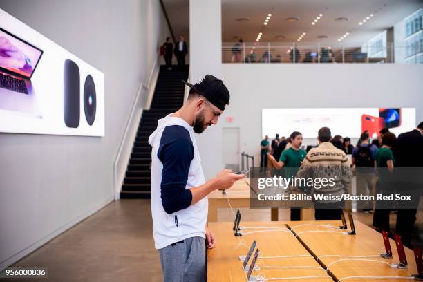 Matt Barnes of the Boston Red Sox visits the Apple Store on a team off-day on May 7, 2018 in New York City, New York.