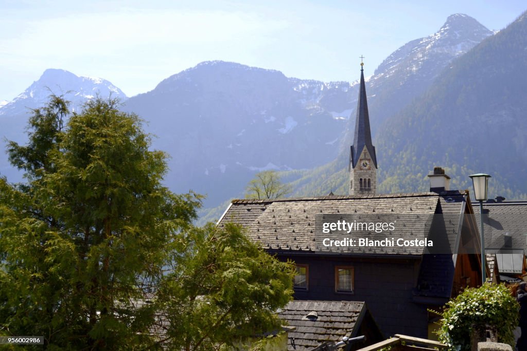 Halstatt Spring Old Town Of Hallstatt In Spring Photo - Getty Images