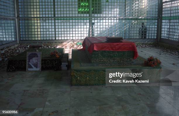 The tomb of Ayatollah Khomeini and of his son Ahmed in a mausoleum in the Behesht-e Zahra cemetery south of Tehran, 14th June 2003. The floor is...