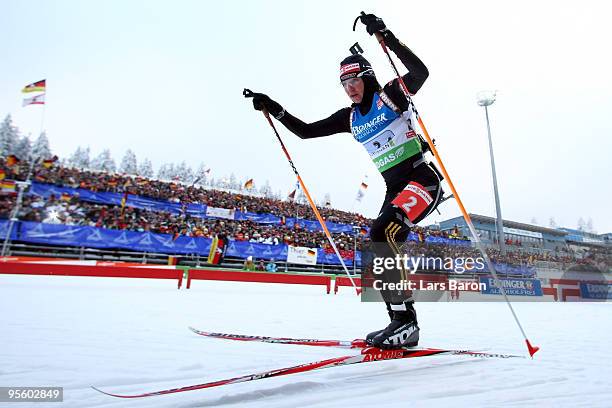 Andrea Henkel of Germany competes during the Women's 4 x 6km Relay in the e.on Ruhrgas IBU Biathlon World Cup on January 6, 2010 in Oberhof, Germany.