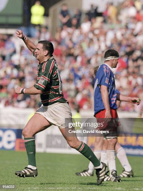 Leicester Captain Martin Johnson celebrates victory after the Heineken Cup Final between Stade Francais and Leicester played at the Parc De Princes...