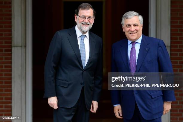 Spanish prime minister Mariano Rajoy and president of the European Parliament, Italian politician Antonio Tajani, pose before holding a meeting at La...