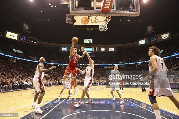 New Jersey Nets Brook Lopez in action vs Cleveland Cavaliers. East Rutherford, NJ 1/2/2010 CREDIT: Lou Capozzola