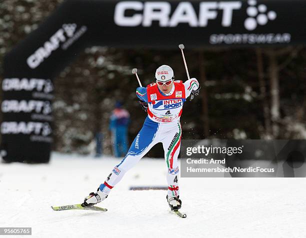 Arianna Follis of Italy competes during the 15km women handicap start for the FIS Cross Country World Cup Tour de Ski on January 06, 2010 in Toblach...