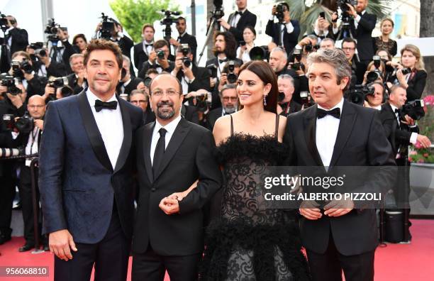 Spanish actor Javier Bardem, Iranian director Asghar Farhadi, Spanish actress Penelope Cruz and Argentinian actor Ricardo Darin pose as they arrive...