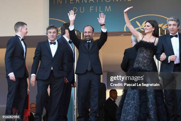 Producer Alexandre Mallet-Guy, actors Eduard Fernandez, Javier Bardem, director Asghar Farhadi, actress Penelope Cruz, wearing jewels by Atelier...