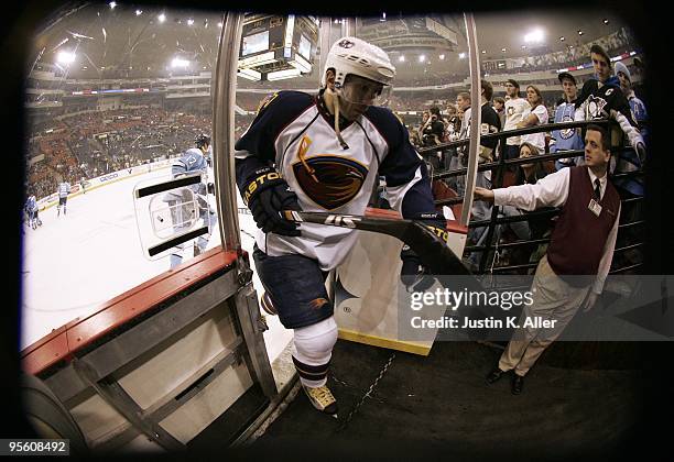 Vyacheslav Kozlov of the Atlanta Thrashers heads to the locker room after warmups before the start of play against the Pittsburgh Penguins at Mellon...