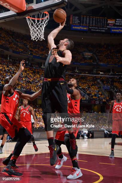 Kevin Love of the Cleveland Cavaliers shoots the ball against the Toronto Raptors in Game Four of the Eastern Conference Semifinals during the 2018...