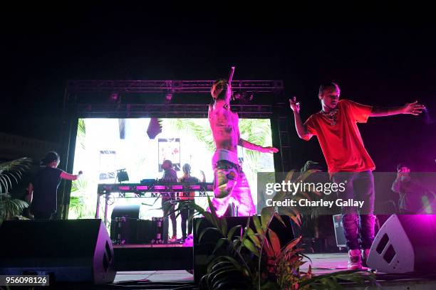 Swae Lee and Slim Jxmmi of Rae Sremmurd perform onstage at Spotify Hosts Sr3mmPocalypse Party with Performances by Rae Sremmurd on May 7, 2018 in Los...