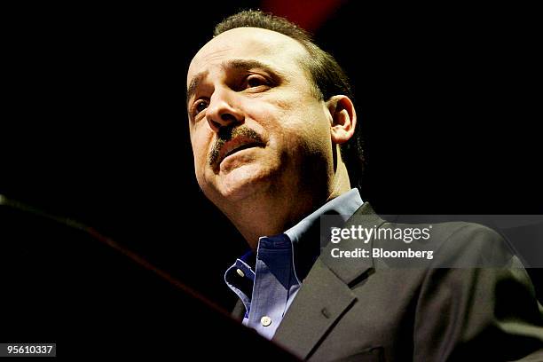 Ralph de la Vega, chief executive officer of AT&T Inc.'s wireless unit, speaks during the 2010 International Consumer Electronics Show in Las Vegas,...