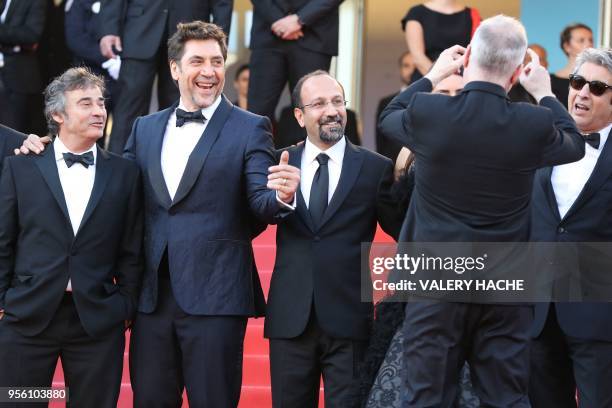 Spanish actor Eduard Fernandez, Spanish actor Javier Bardem, Iranian director Asghar Farhadi, General Delegate of the Cannes Film Festival Thierry...