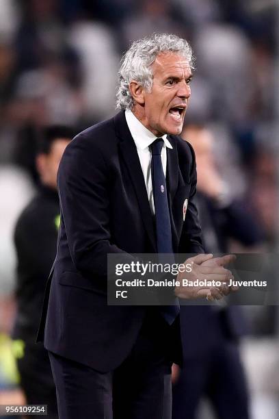 Roberto Donadoni of Juventus in action during the serie A match between Juventus and Bologna FC at Allianz Stadium on May 5, 2018 in Turin, Italy.