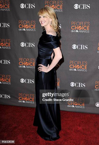 Actress Kathryn Morris arrives at the People's Choice Awards 2010 held at Nokia Theatre L.A. Live on January 6, 2010 in Los Angeles, California.