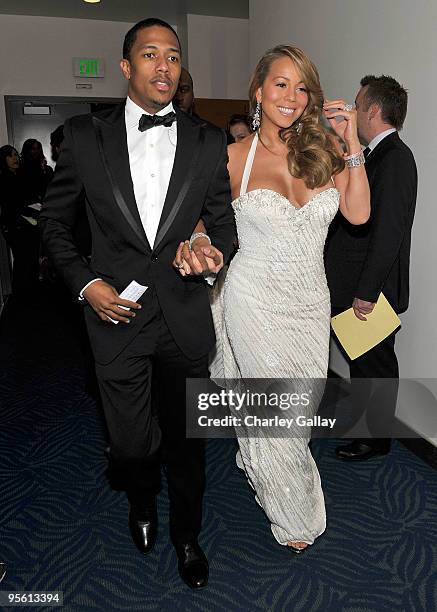 Actor Nick Cannon and singer Mariah Carey walk backstage during the People's Choice Awards 2010 held at Nokia Theatre L.A. Live on January 6, 2010 in...