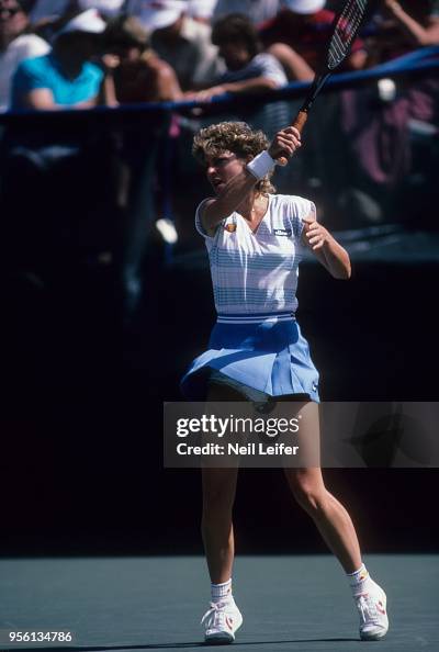 USA Chris Evert Lloyd in action during match at USTA National Tennis ...