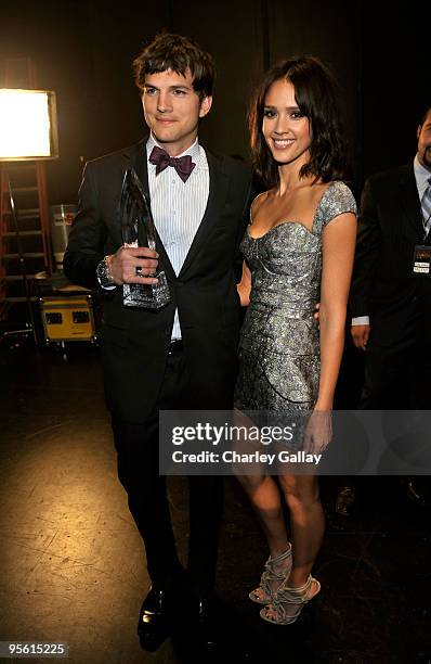 Actor Ashton Kutcher and actress Jessica Alba pose backstage during the People's Choice Awards 2010 held at Nokia Theatre L.A. Live on January 6,...