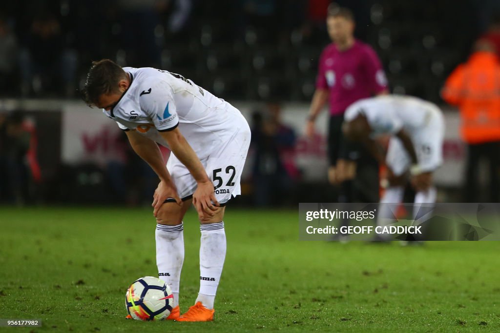 FBL-ENG-PR-SWANSEA-SOUTHAMPTON