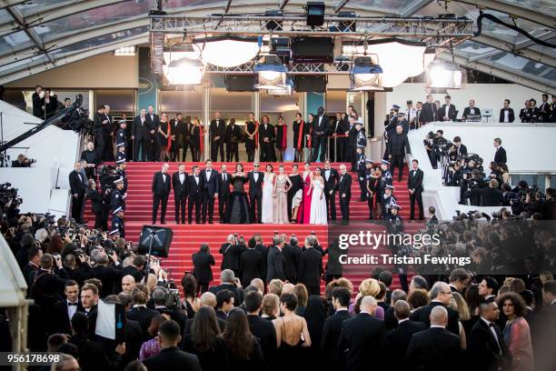 Pierre Lescure, producer Alexandre Mallet-Guy, actors Eduard Fernandez, Javier Bardem, director Asghar Farhadi, actress Penelope Cruz, wearing jewels...