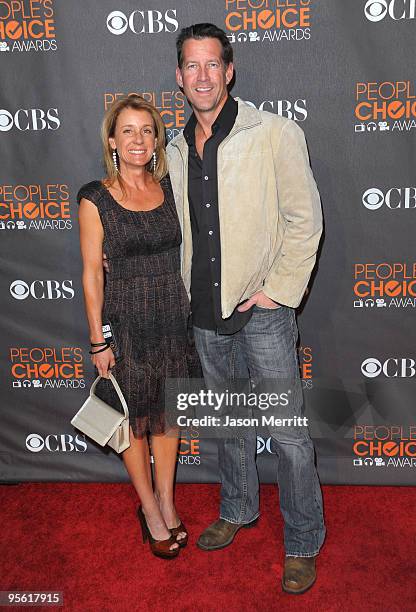 Actor James Denton and wife Erin O'Brien arrive at the People's Choice Awards 2010 held at Nokia Theatre L.A. Live on January 6, 2010 in Los Angeles,...