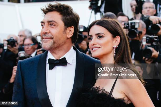 Penelope Cruz , wearing jewels by Atelier Swarovski Fine Jewelry, with Javier Bardem attend the screening of "Everybody Knows " and the opening gala...