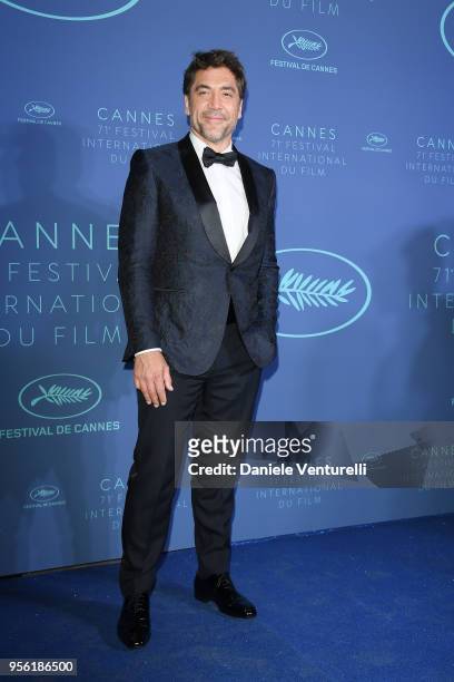 Actor Javier Bardem arrives at the Gala dinner during the 71st annual Cannes Film Festival at Palais des Festivals on May 8, 2018 in Cannes, France.