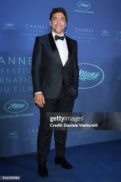 Actor Javier Bardem arrives at the Gala dinner during the 71st annual Cannes Film Festival at Palais des Festivals on May 8, 2018 in Cannes, France.