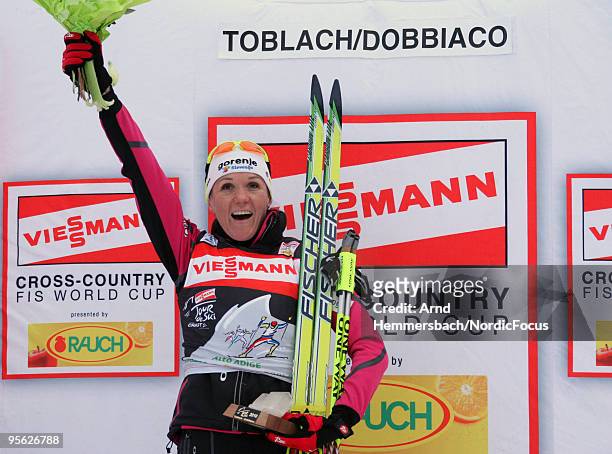 Petra Majdic leads the sprint ranking of the Tour de Ski during the 5km women for the FIS Cross Country World Cup Tour de Ski on January 07, 2010 in...
