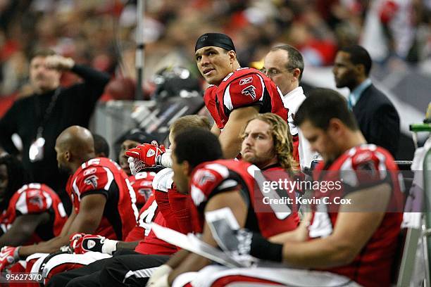 Tony Gonzalez of the Atlanta Falcons against the New Orleans Saints at Georgia Dome on December 13, 2009 in Atlanta, Georgia.