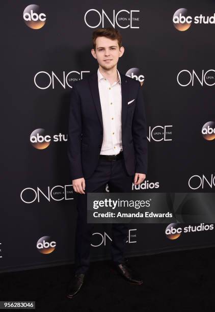 Actor R.kay 722 Robbie Kay Photos & High Res Pictures - Getty Images