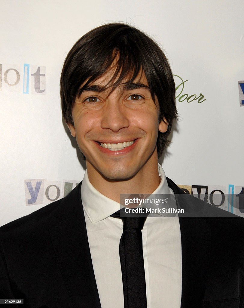 Actor Justin Long arrives at the premiere of "Youth In Revolt" at