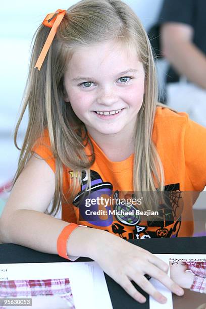 Kerris Dorsey signing autographs at the Camp Ronald McDonald 15th Annual Family Halloween Carnival on October 21, 2007 in Westwood, California.