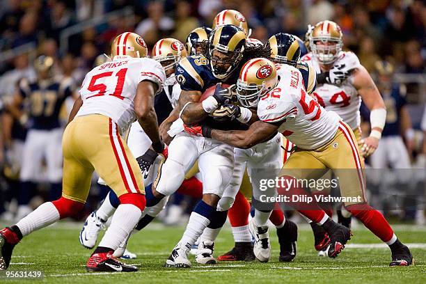 Steven Jackson of the St. Louis Rams carries the ball during the game against the San Francisco 49ers at the Edward Jones Dome on January 3, 2010 in...