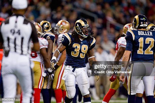 Steven Jackson of the St. Louis Rams walks on the field during the game against the San Francisco 49ers at the Edward Jones Dome on January 3, 2010...